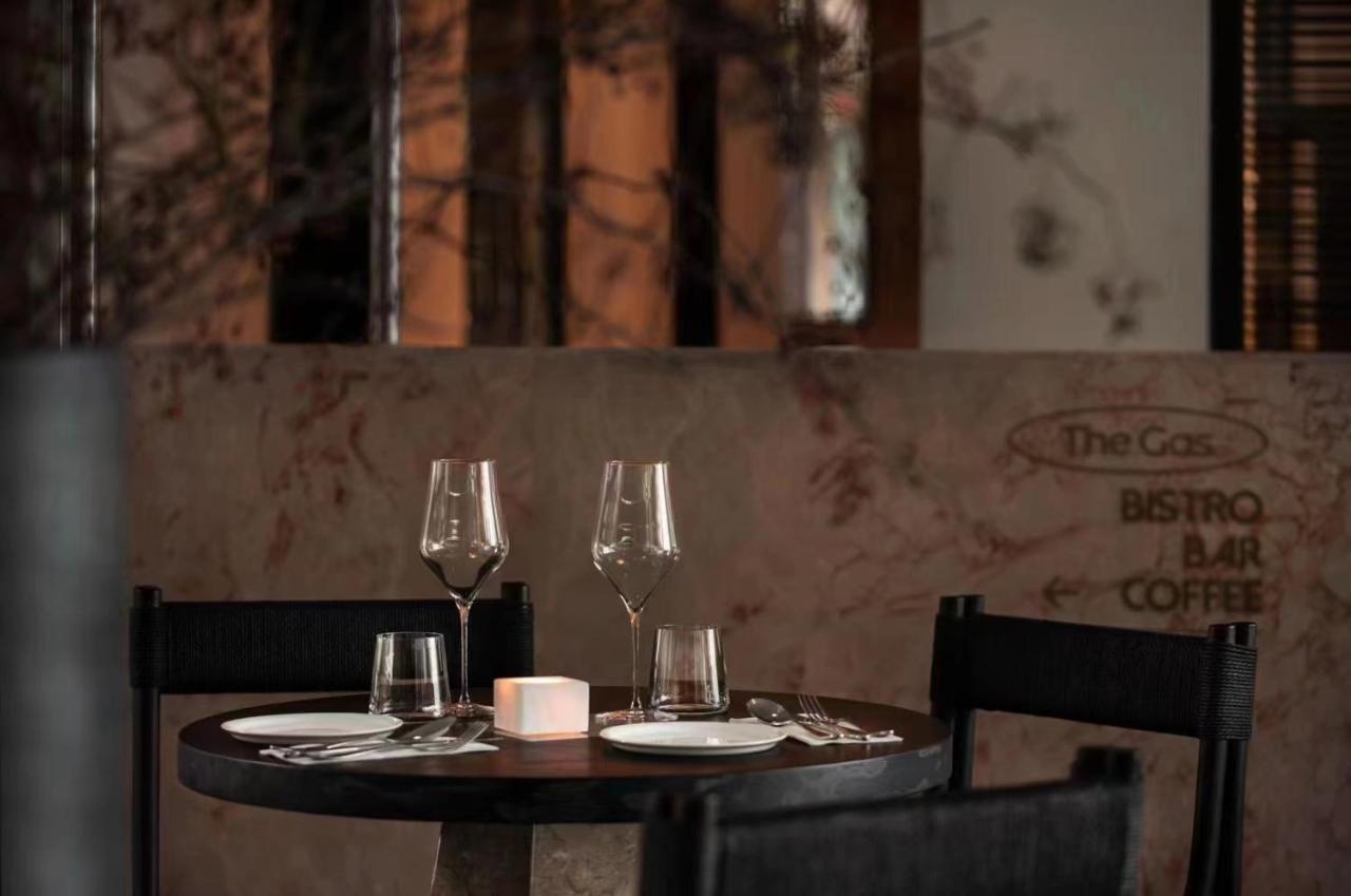 Wezo Hotel Kuanzhai Alley Chengdu-Breakfast Till 12Noon-Lv City Guide Recommended Hotel Exterior photo