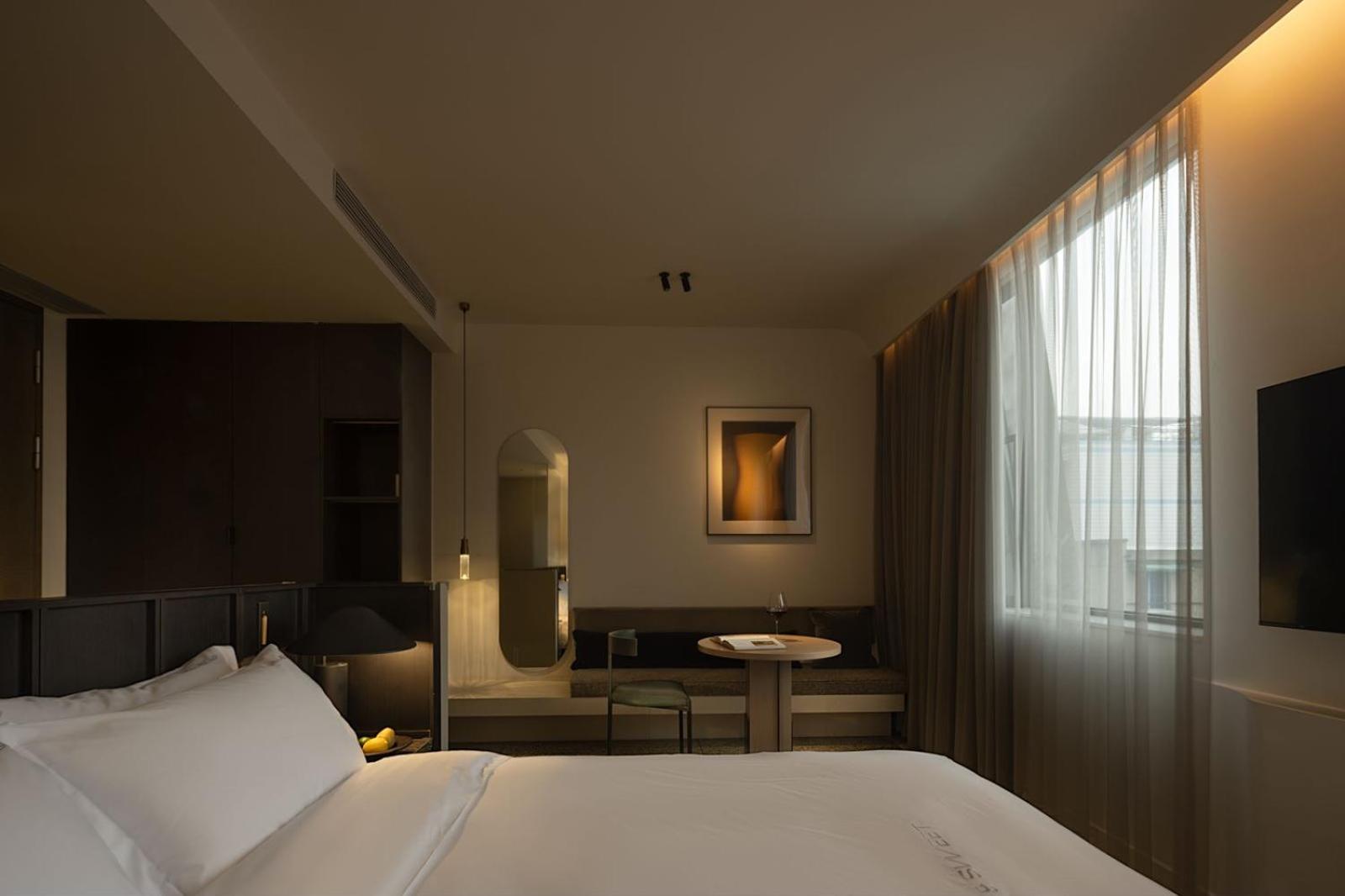 Wezo Hotel Kuanzhai Alley Chengdu-Breakfast Till 12Noon-Lv City Guide Recommended Hotel Exterior photo