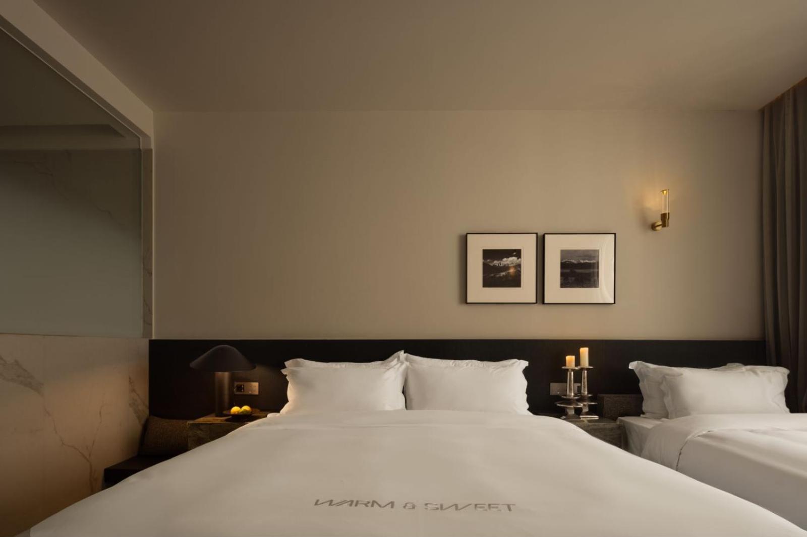 Wezo Hotel Kuanzhai Alley Chengdu-Breakfast Till 12Noon-Lv City Guide Recommended Hotel Exterior photo