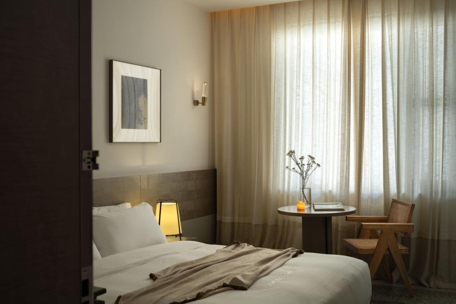 Wezo Hotel Kuanzhai Alley Chengdu-Breakfast Till 12Noon-Lv City Guide Recommended Hotel Exterior photo